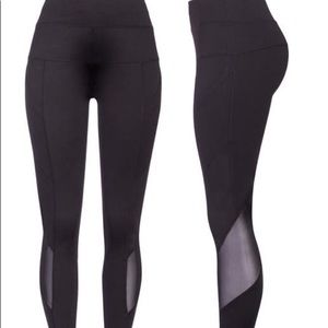 Small Athletic Mesh Cut Out Leggings (NEVER WORN)